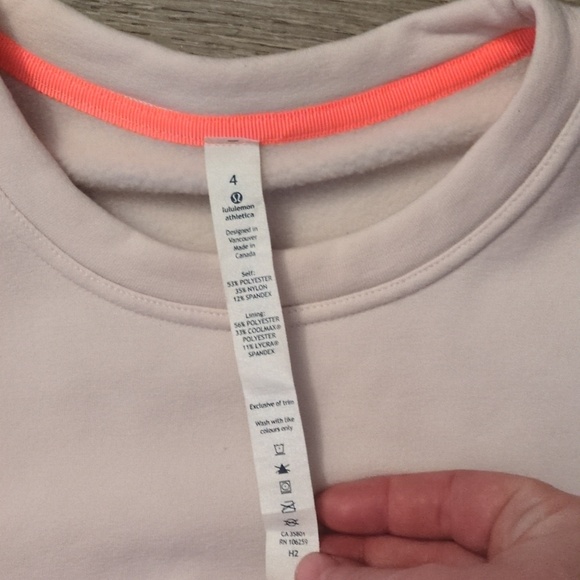 Lululemon Peplum PulloverNeutral Blush Size 4